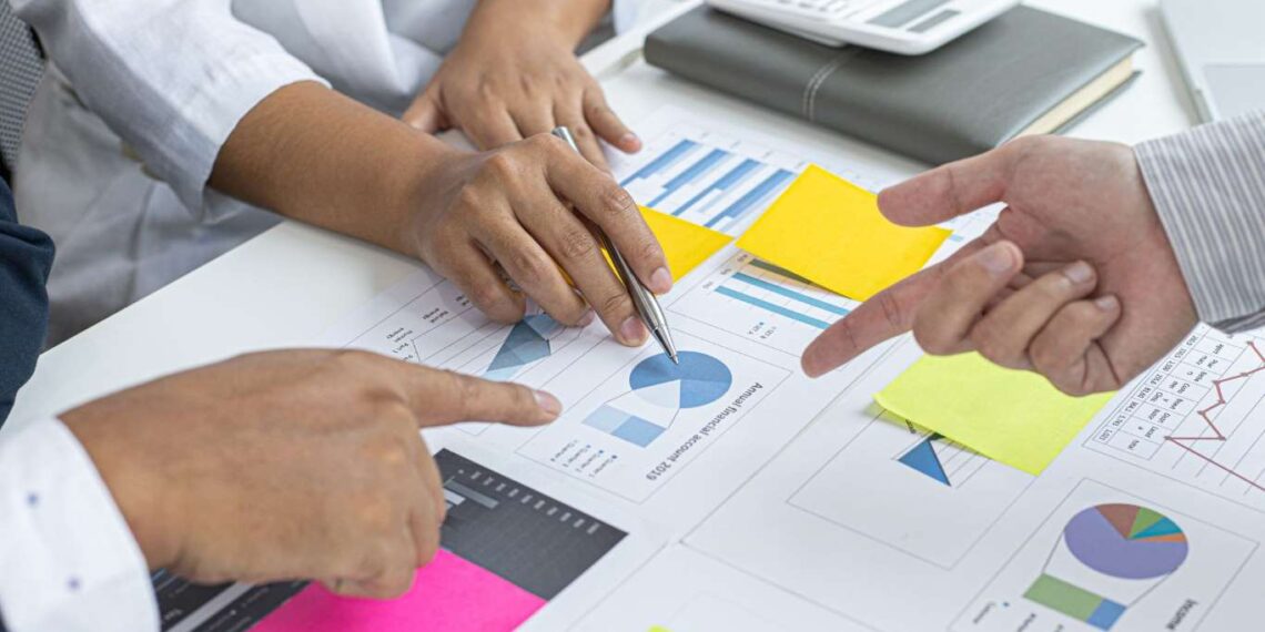 المراقبة والتقييم (M&E)