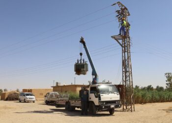 استمرار الأعمال الفنية لمشروع “Ronî 3” لإعادة تأهيل البنية التحتية للطاقة الكهربائية بريف الحسكة